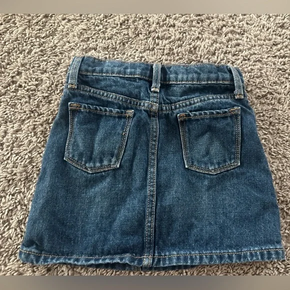 Preloved Old Navy Dark Blue Women's Jeans - Picture 2 of 3